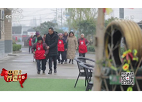 參與建設(shè)中國第一家農(nóng)村公益養(yǎng)老機(jī)構(gòu)——幸福老人村